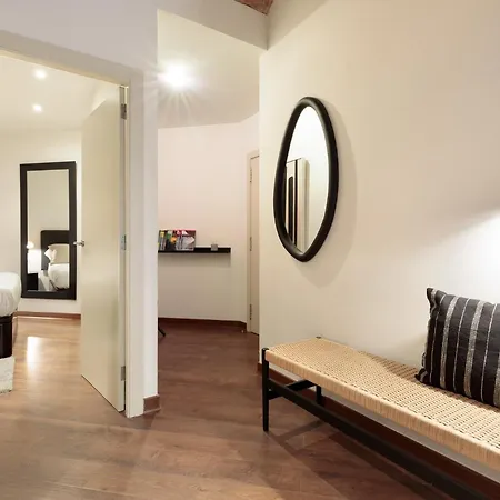 Enjoy Urban Retreat Valencia 4 Апартаменты *